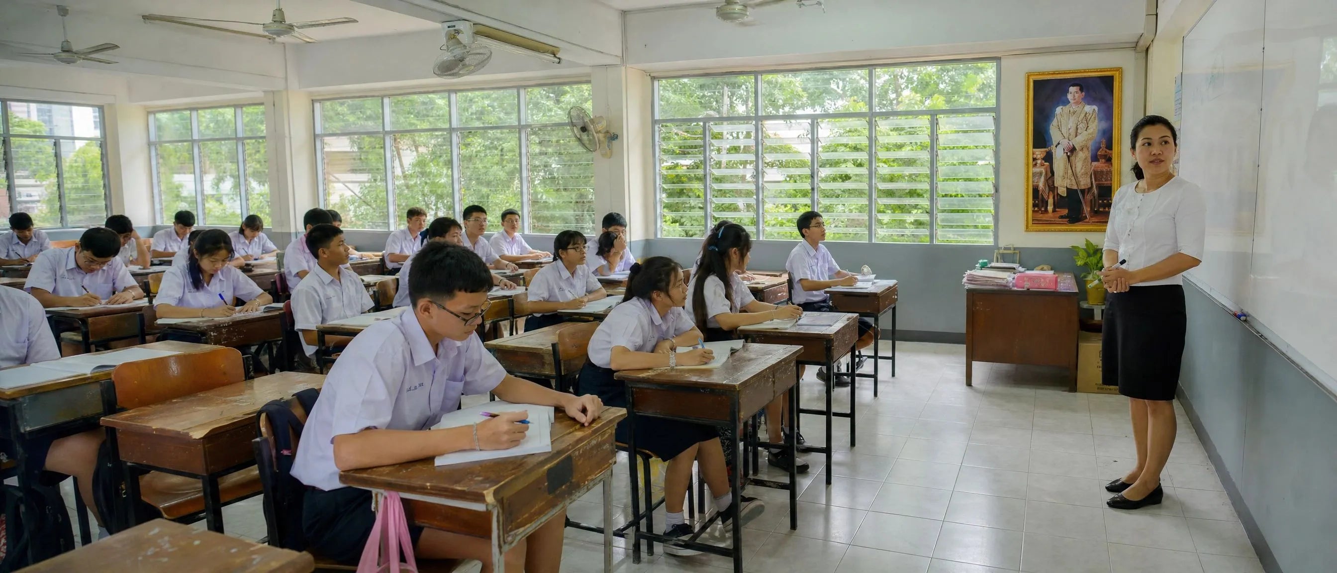 School furniture solutions for Thailand classrooms with students in a traditional school learning environment